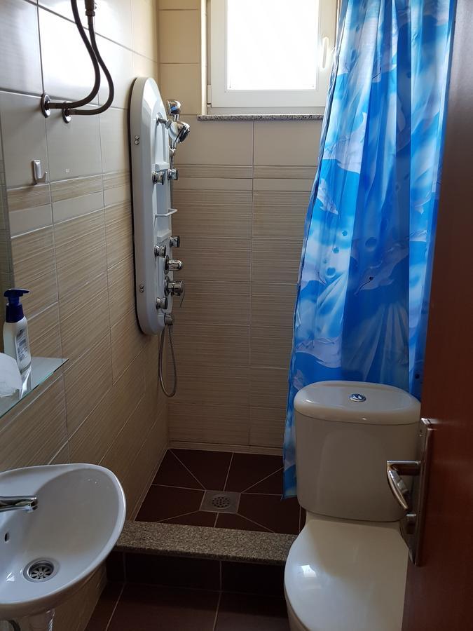 Hotel Pansion Basa Ustikolina Zewnętrze zdjęcie